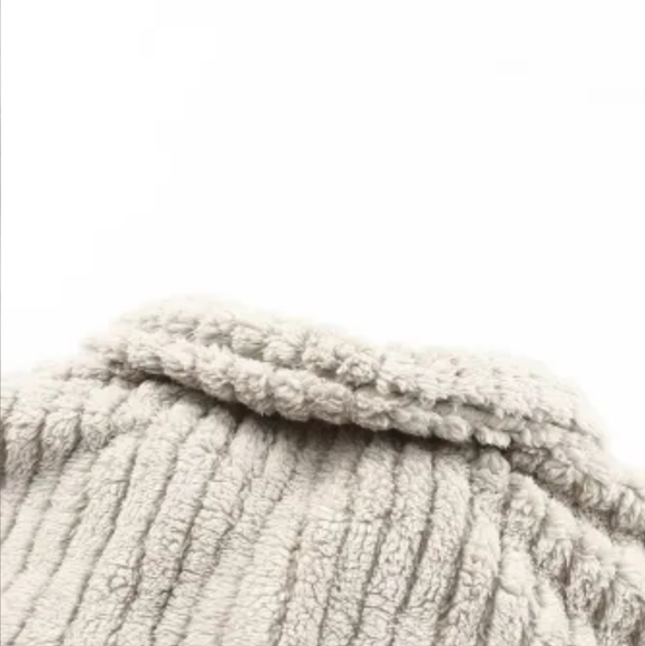 New Plush fleece button up jacket - Picture 8 of 15